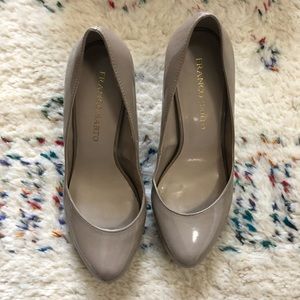 Franco Sarto pumps